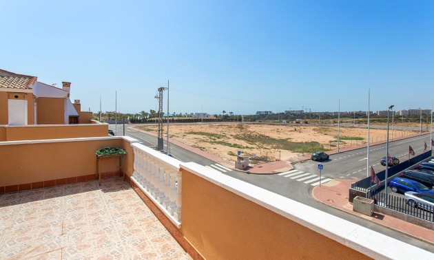 Resale - Apartment - Torrevieja