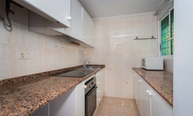 Resale - Apartment - Torrevieja