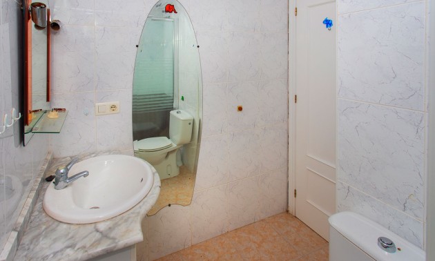 Resale - Apartment - Torrevieja