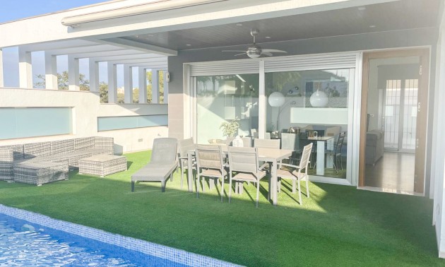 Herverkoop - Villa - Orihuela Costa - Mil Palmeras