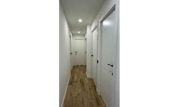 Resale - Apartment - Torrevieja