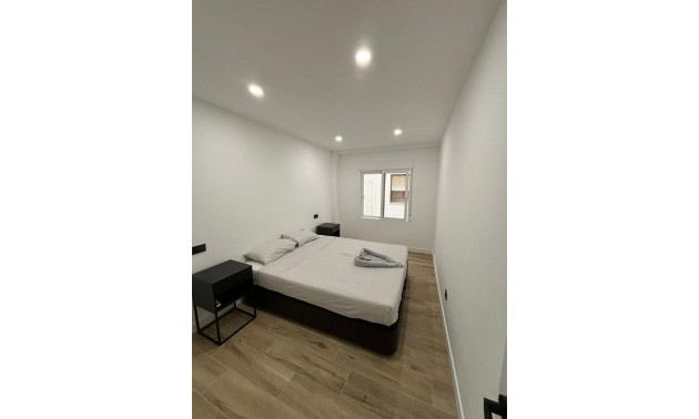Resale - Apartment - Torrevieja