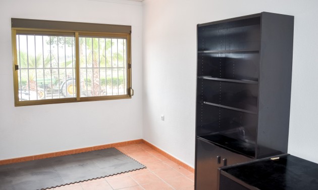 Herverkoop - Herenhuis - San Miguel de Salinas