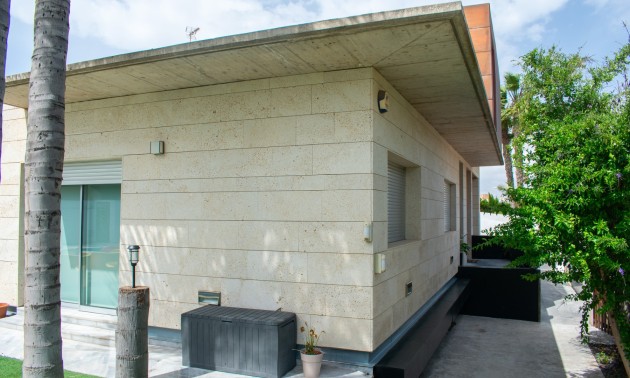 Resale - Villa - San Javier - Santiago de la Ribera