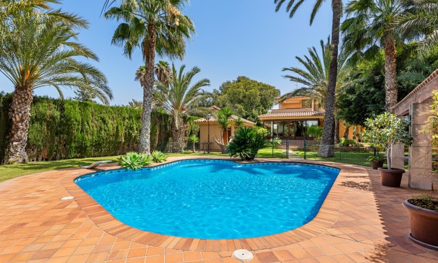 Herverkoop - Villa - Elche