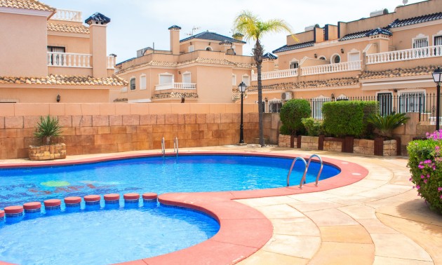 Herverkoop - Herenhuis - Orihuela Costa - Los Dolses