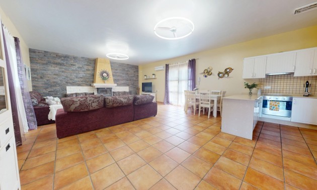 Resale - Villa - Aguilas