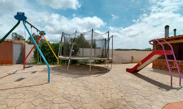 Resale - Villa - Aguilas