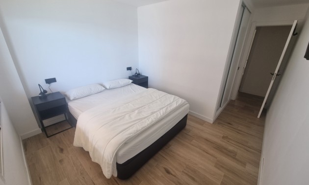 Herverkoop - Apartment - Torrevieja - Playa del Cura