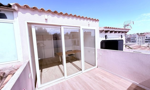 Herverkoop - Herenhuis - Orihuela Costa - Las Filipinas