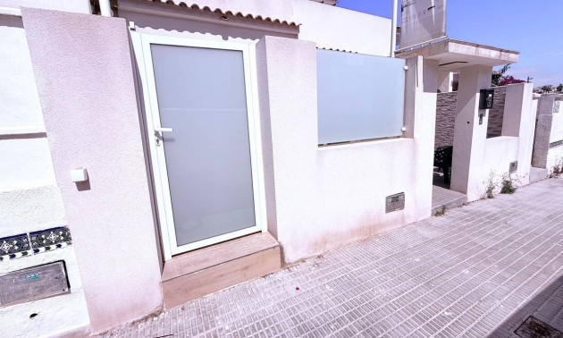 Herverkoop - Herenhuis - Orihuela Costa - Las Filipinas