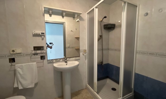 Herverkoop - Apartment - Benidorm - Colonia Madrid