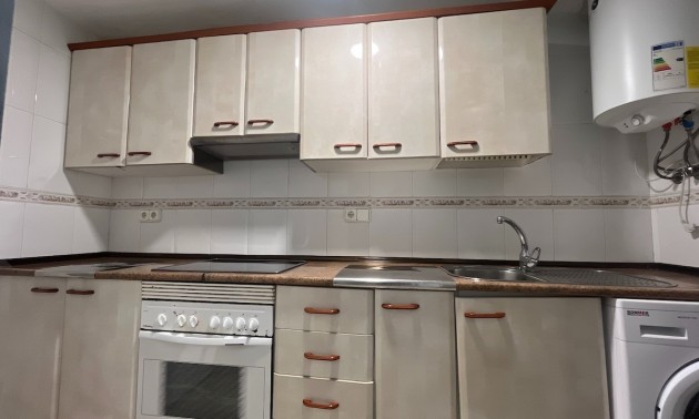 Herverkoop - Apartment - Benidorm - Colonia Madrid