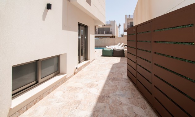Herverkoop - Villa - Orihuela Costa - Villamartín