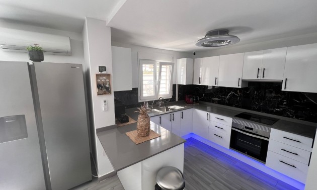 Herverkoop - Country House - Elche - La Marina