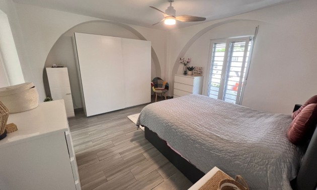 Herverkoop - Country House - Elche - La Marina