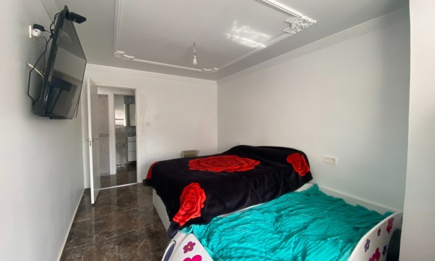 Resale - Apartment - Torrevieja - Center