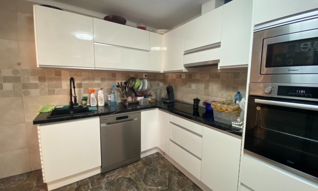 Resale - Apartment - Torrevieja - Center