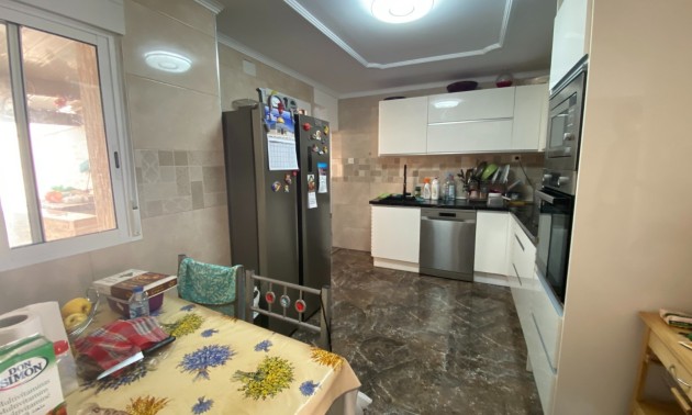 Resale - Apartment - Torrevieja - Center