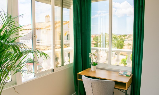 Herverkoop - Herenhuis - Orihuela Costa - Punta Prima