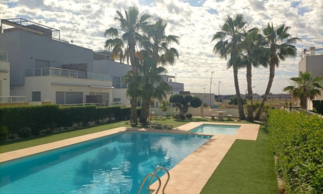 Herverkoop - Herenhuis - Orihuela Costa - Punta Prima
