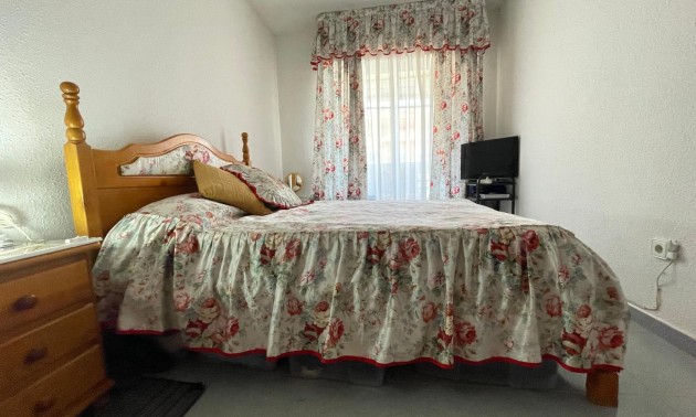 Revente - Apartment - Punta Prima