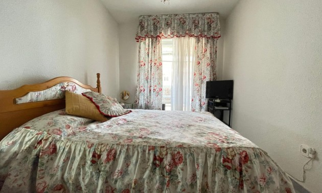 Revente - Apartment - Punta Prima