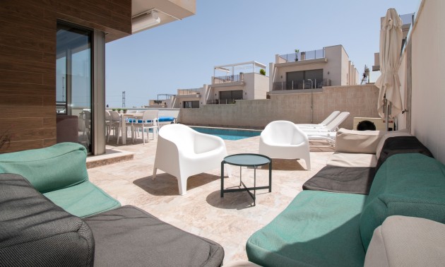Herverkoop - Villa - Orihuela Costa - Villamartín