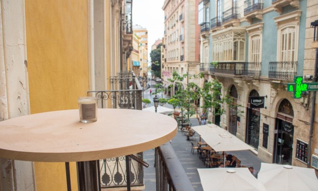 Herverkoop - Apartment - Alicante - Center