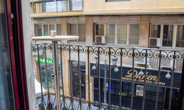 Herverkoop - Apartment - Alicante - Center