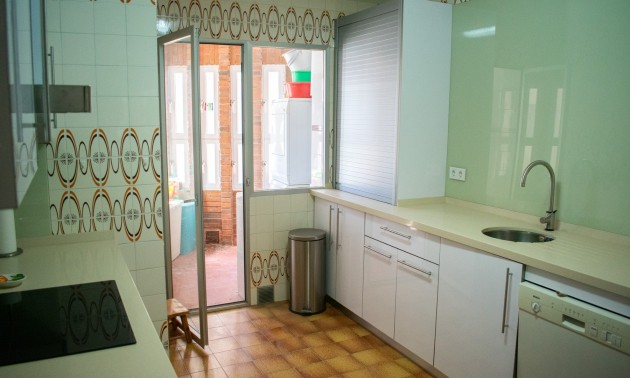 Herverkoop - Apartment - Torrevieja - Playa del Cura