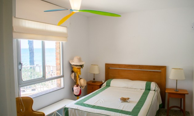 Herverkoop - Apartment - Torrevieja - Playa del Cura