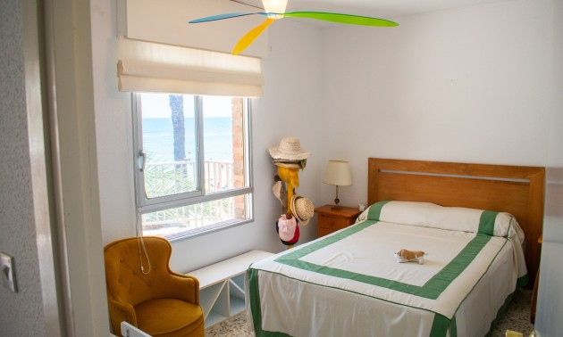 Herverkoop - Apartment - Torrevieja - Playa del Cura