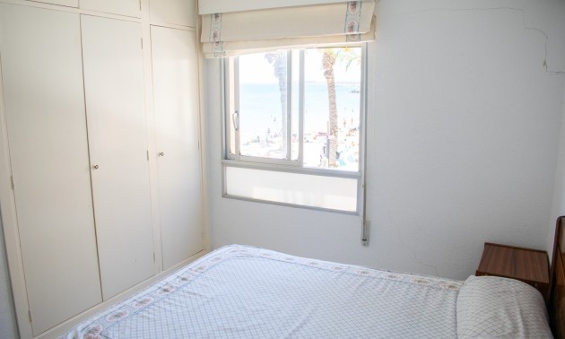 Herverkoop - Apartment - Torrevieja - Playa del Cura