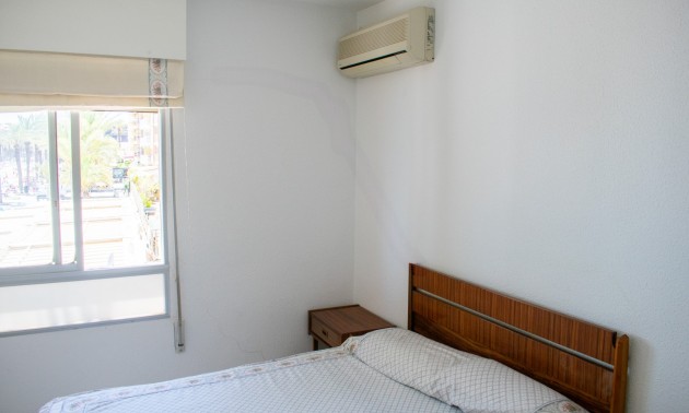 Herverkoop - Apartment - Torrevieja - Playa del Cura