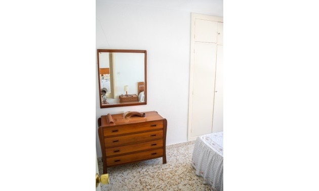 Herverkoop - Apartment - Torrevieja - Playa del Cura