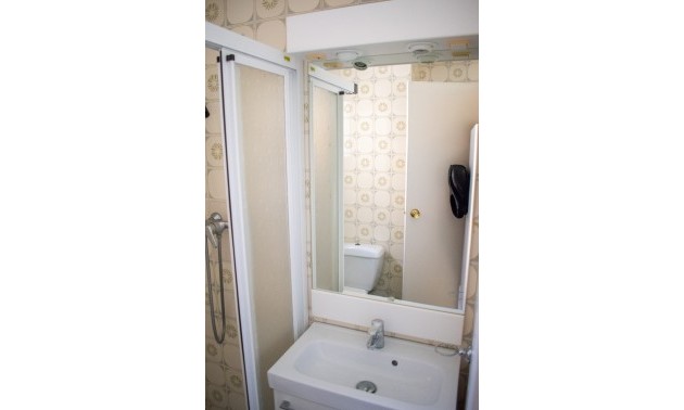 Herverkoop - Apartment - Torrevieja - Playa del Cura