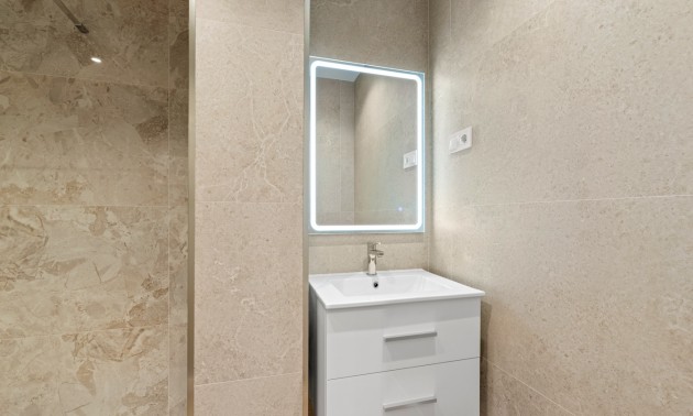 Resale - Apartment - Torrevieja