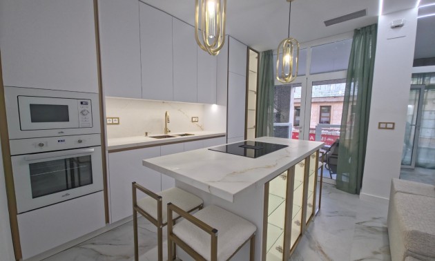 Resale - Apartment - Guardamar del Segura