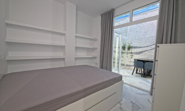Resale - Apartment - Guardamar del Segura