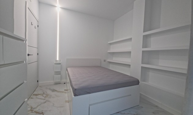 Resale - Apartment - Guardamar del Segura