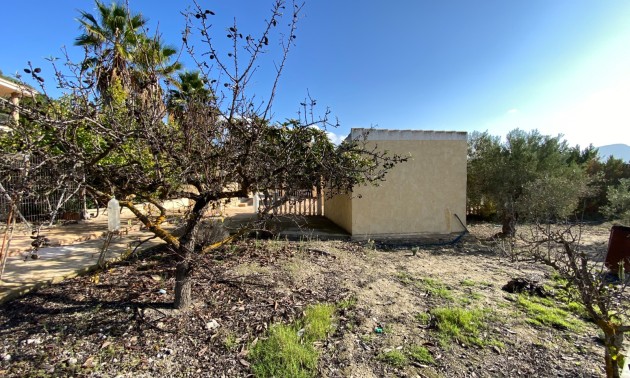 Resale - Villa - Sax