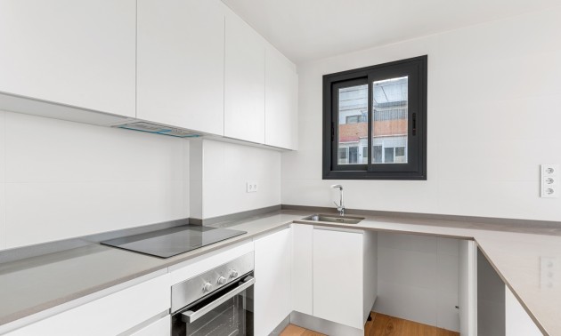 Herverkoop - Apartment - Alicante - Benalua