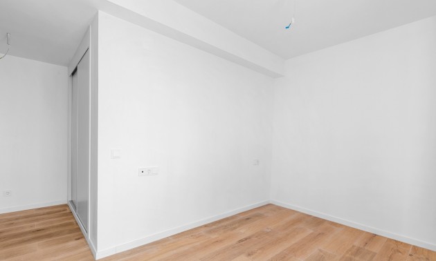 Herverkoop - Apartment - Alicante - Benalua