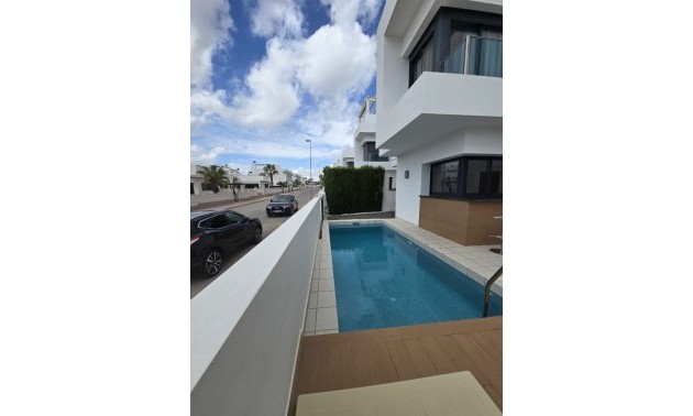 Herverkoop - Villa - Ciudad Quesada
