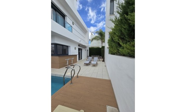 Herverkoop - Villa - Ciudad Quesada
