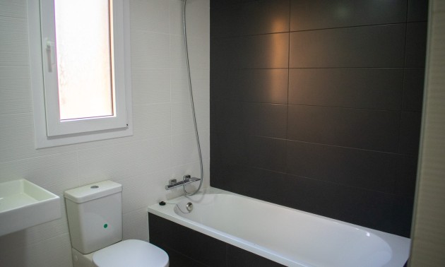 Herverkoop - Apartment - Orihuela Costa - Punta Prima