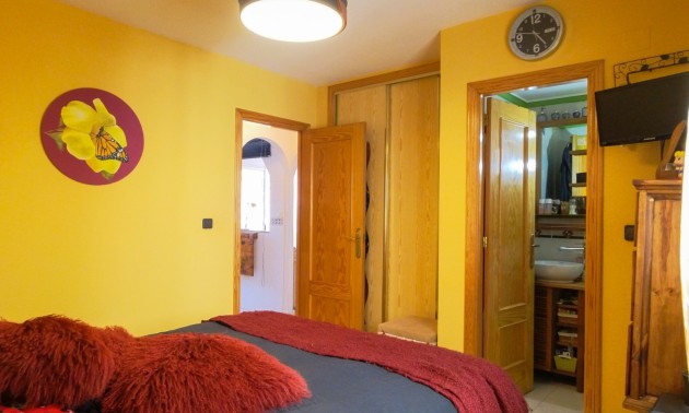 Herverkoop - Apartment - Torrevieja - Torrevieja Centro
