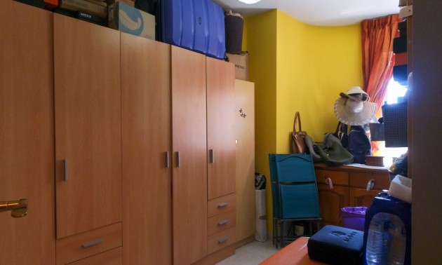 Herverkoop - Apartment - Torrevieja - Torrevieja Centro