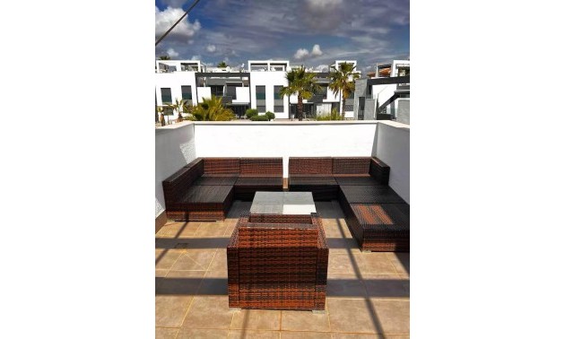 Herverkoop - Herenhuis - Torrevieja - Punta Prima